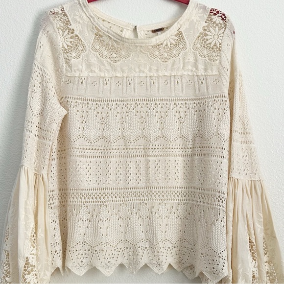 Free People Once Upon a Time Bell Sleeve Top - Picture 6 of 11
